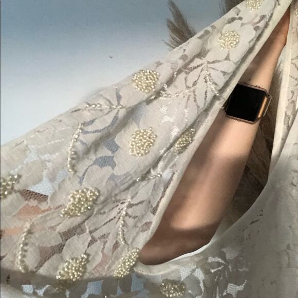 ANTHROPOLOGIE MOYNA Tiered Ruffle Back White Cream Beaded Lace Floral Vest M - Picture 7 of 8